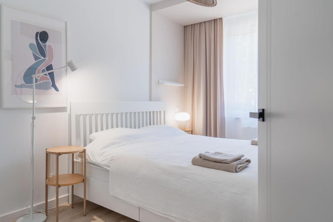 Green Leaf Jawor Apartamenty Extérieur photo